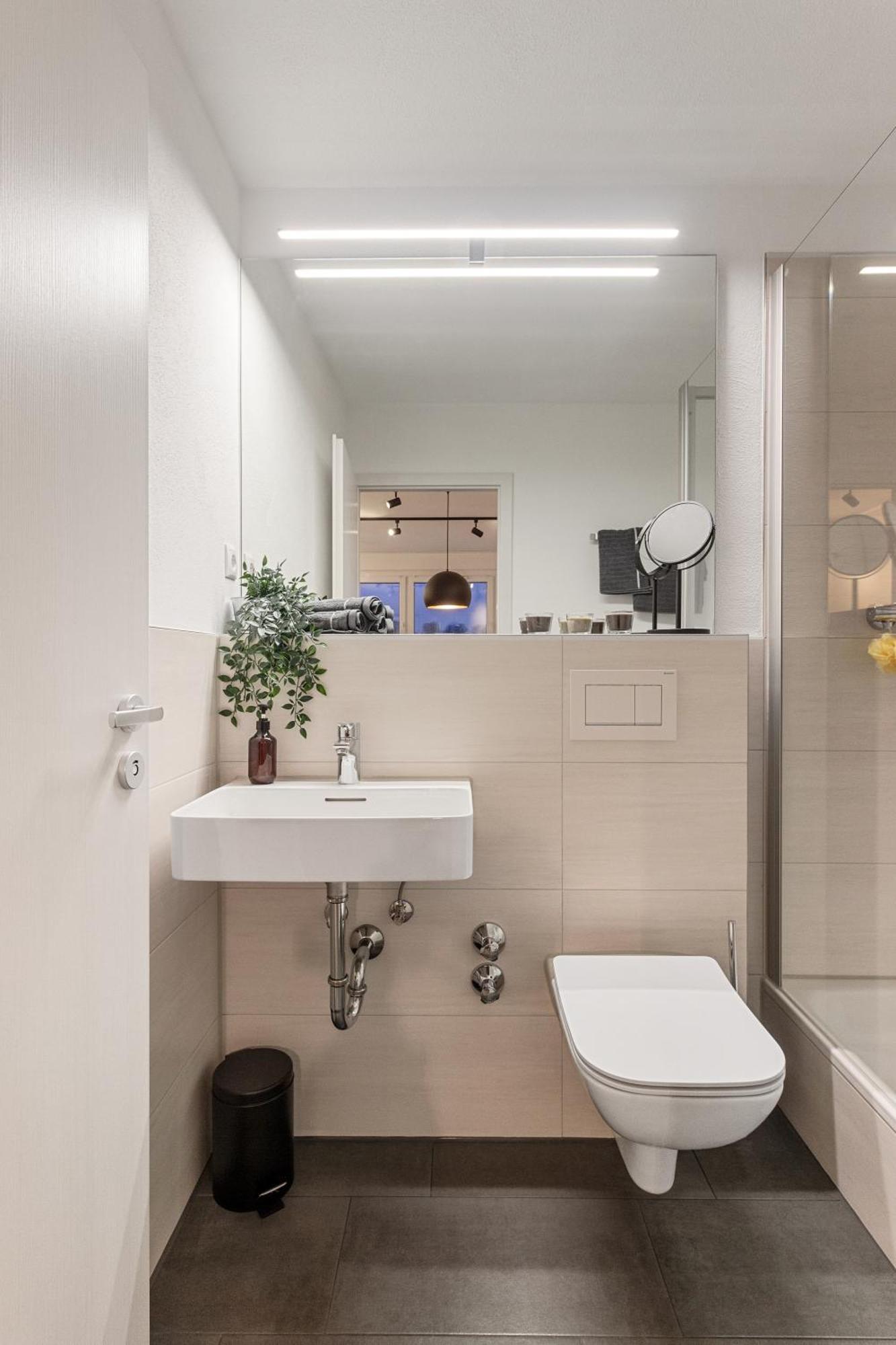 Appartement Fuer 1-2 - Wlan - Parkplatz - Homeoffice カイザースラウテルン エクステリア 写真